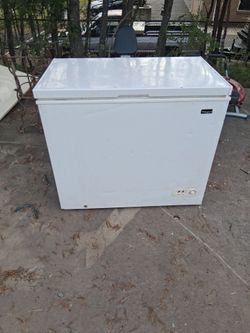 Magic Chef White Chest Freezer