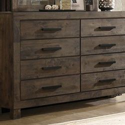 Brand New 8-Drawer Rustic Golden Brown Dresser