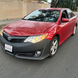 Toyota Camry 2012