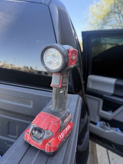 CRAFTSMAN Cordless Light & Battery