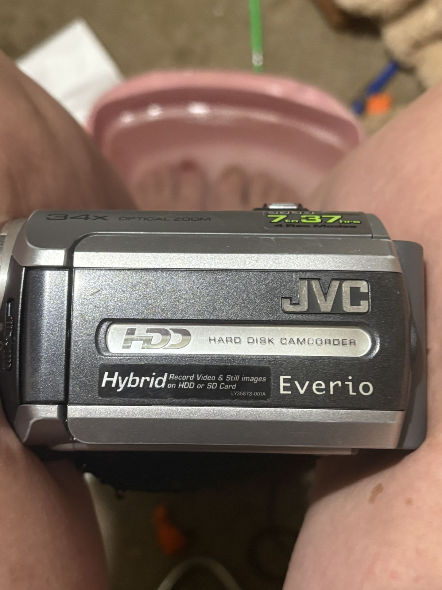 JVC EVERIO CAMCORDER 