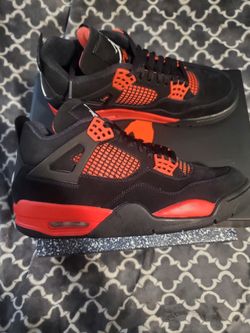 Jordan 4 Size 8.5