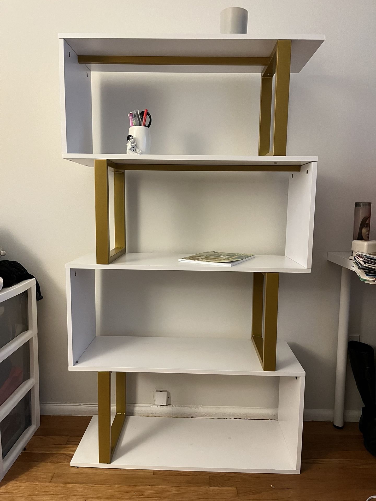 Bookcase /Display shelf