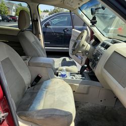 2008 Ford Escape 