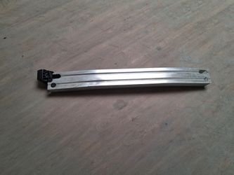 Refuerzo defensa trasera Camry 18-25 original/OEM Rear Bumper Reinforcement
