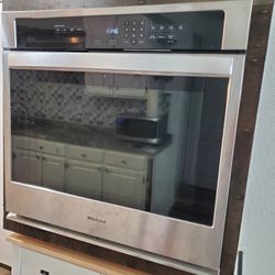 Whirlpool Wall Oven in GREATa Condition