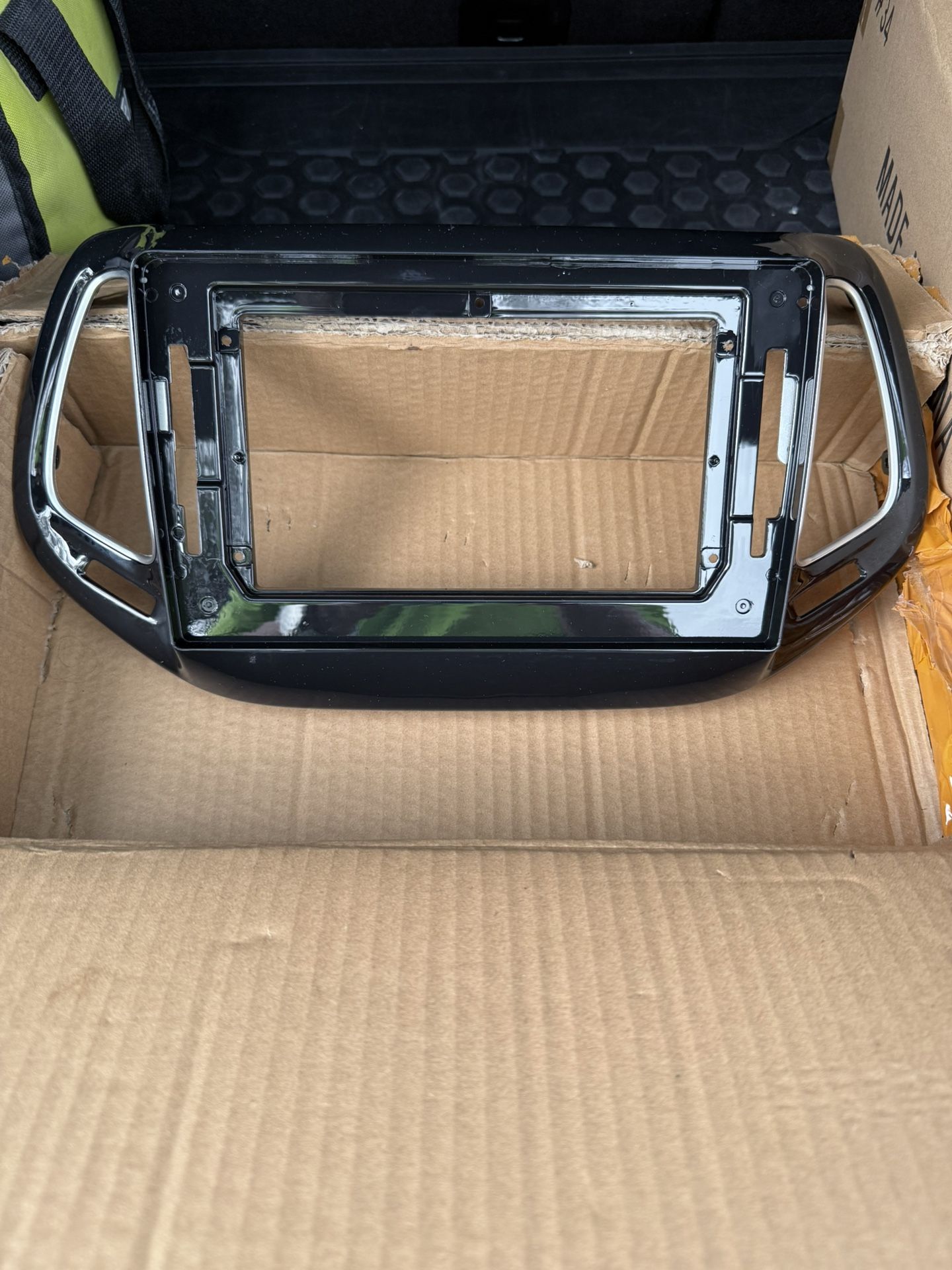 Car Interior 9 inch 10.1 inch Radio Panel 2 DIN Head Unit For Jeep COMPASS 2017 2018 2019 Car Stereo Audio Player Dash Kit.
