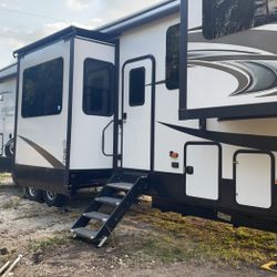 2020 Brookstone 344fl Off Grid