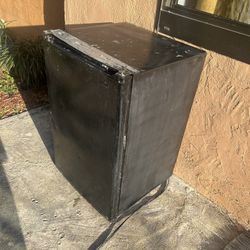 Black Mini Fridge 