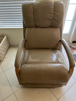 Lazy boy recliner rocker leather
