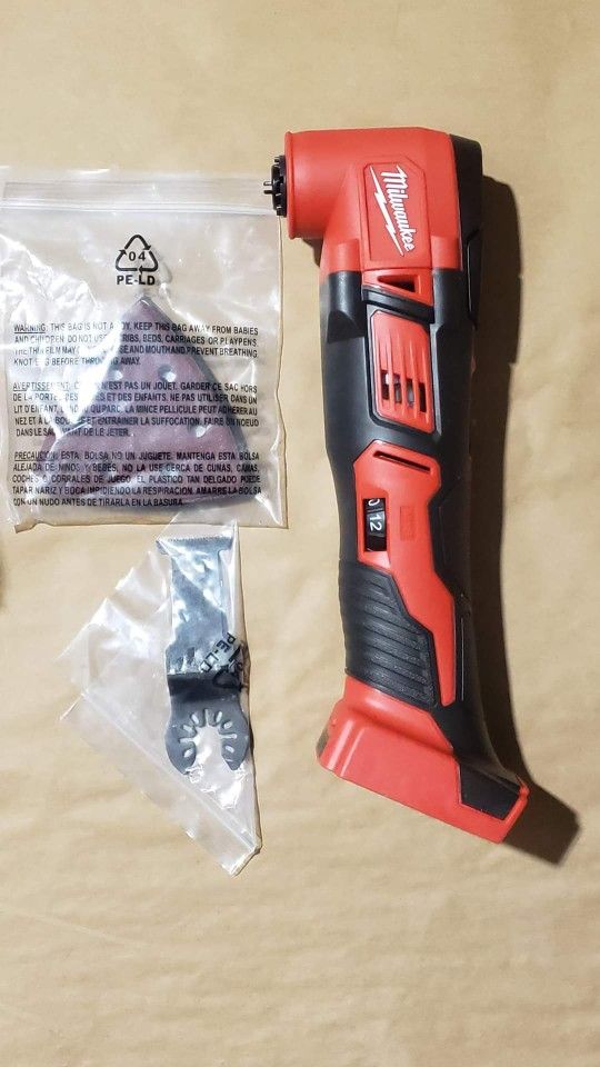 Milwaukee M18 Multi-Tool