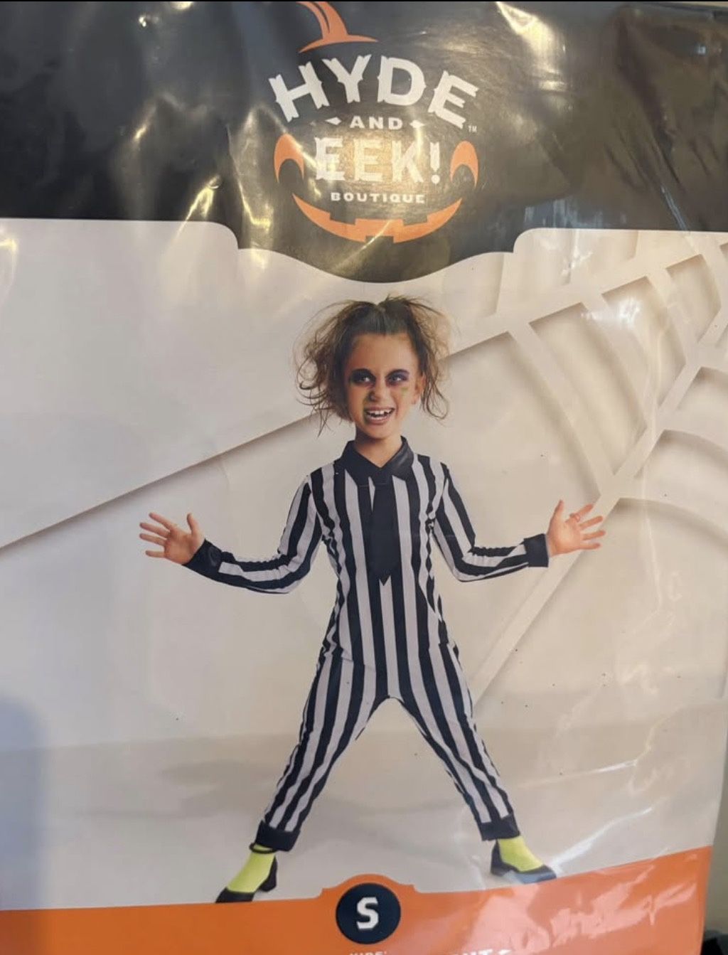 Bettlejuice Halloween Costume (S)