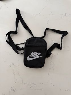Nike sling bag