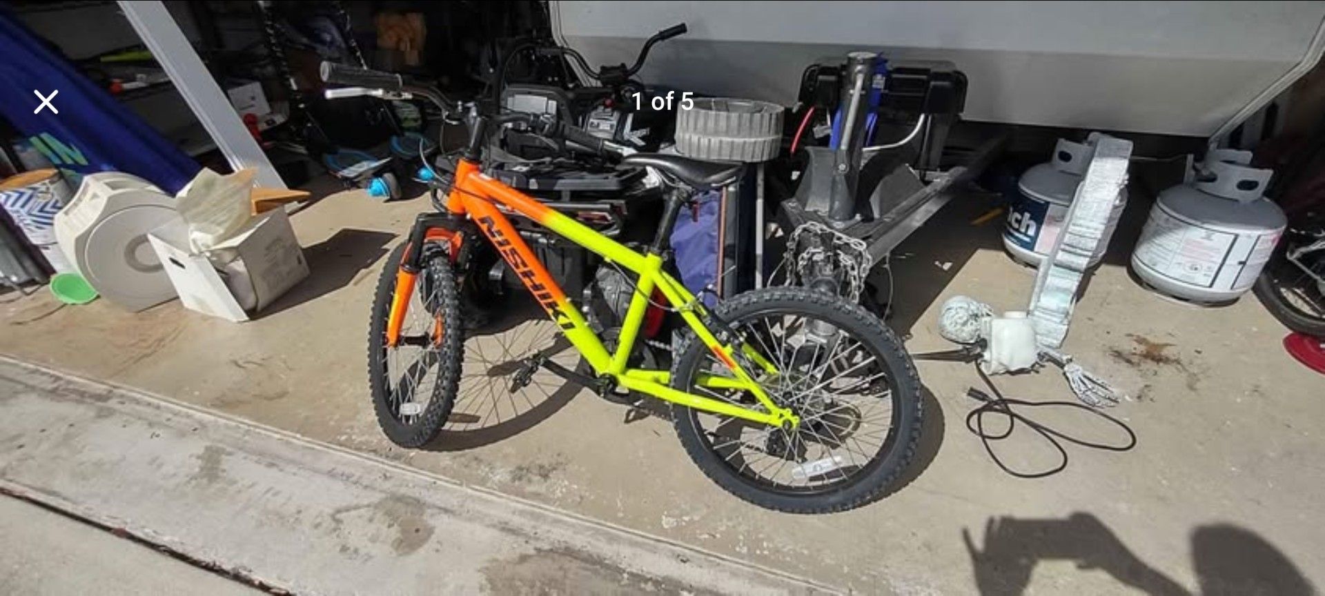 Nishiki Boys' Pueblo 20'' Mountain Bike