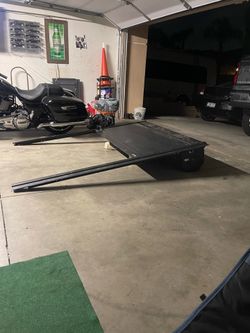 Pick up truck slide and lock cover