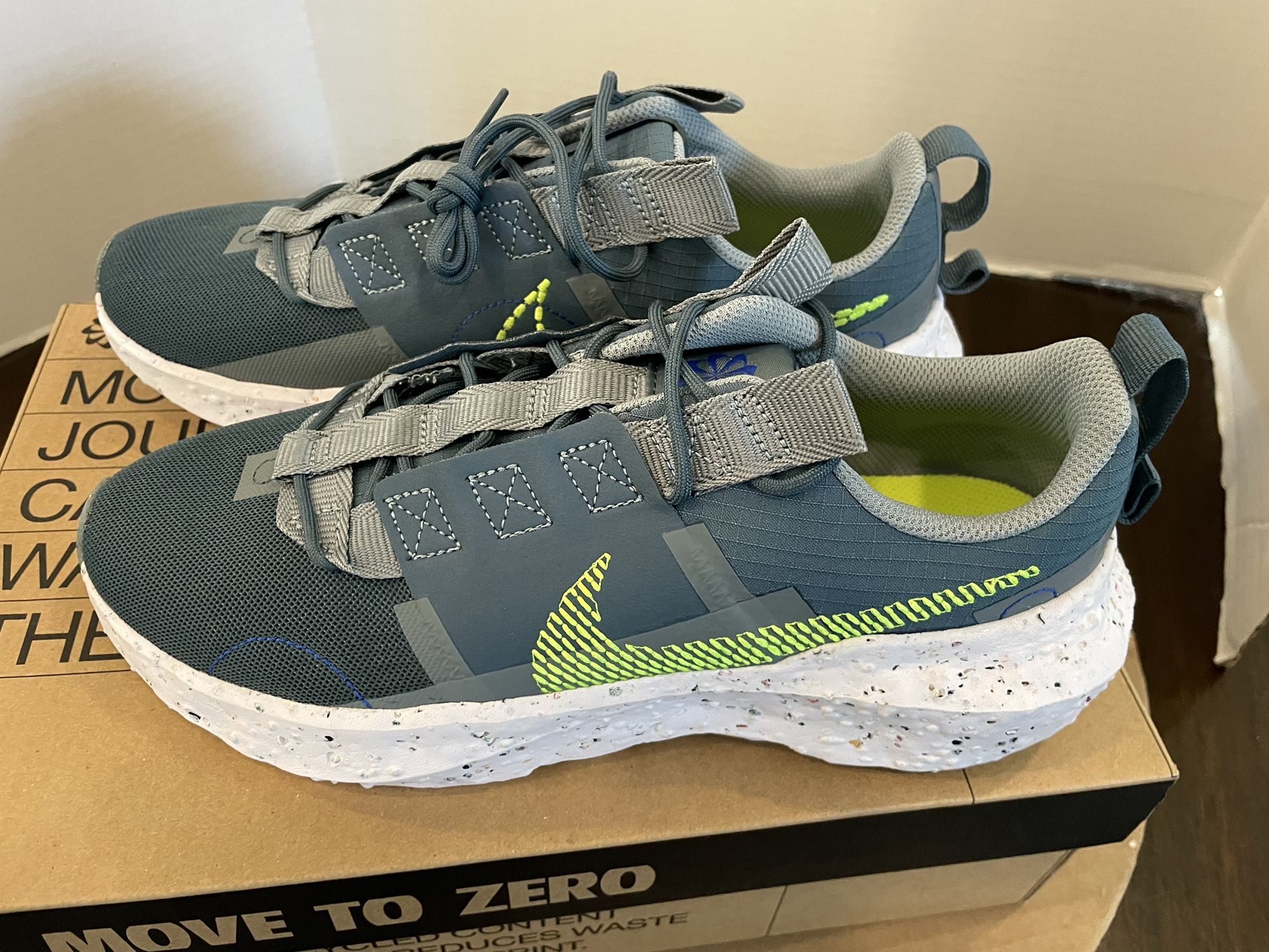 Nike Mens Crater Impact Running Shoes Size Brand New