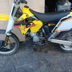 1998 Rm 125 Clean And Great Running Fresh Completely Rebuilt Needs Nothing  1750$
