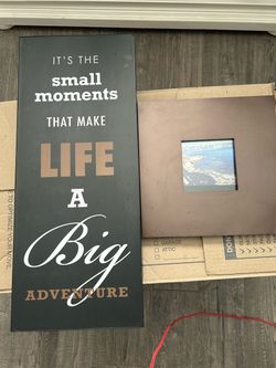 Inspirational Wall Sign and Square Picture Frame Set