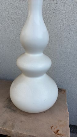 Z gallery base