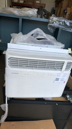 12000 but window ac unit with heater !! brand new 550sqft $299