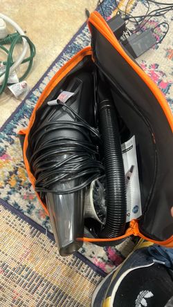 Car vacuum
