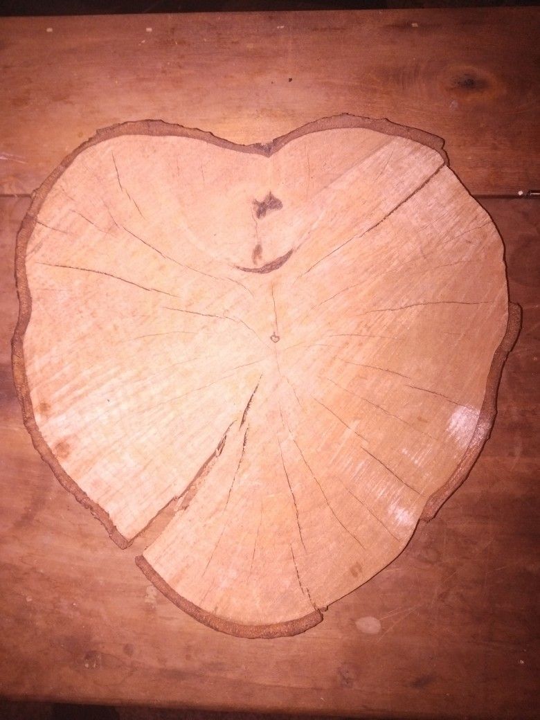 Heart Shaped Wood (Key Word 👉Project Wood) (Ponderosa Pine Is Species Of wood Its From))