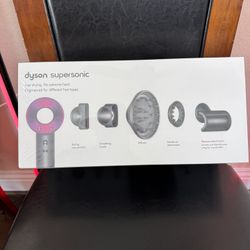 Dyson Supersonic Hair Dryer - Fuchsia/Iron 📦 Fast S/H – Usually Ships Same DAY