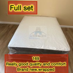 Full mattress with box spring (2pc set - new) 