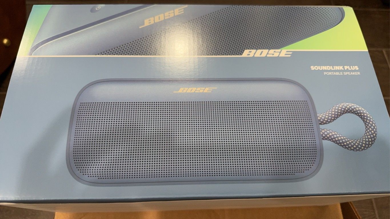 New Bose SoundLink Plus Portable Speaker