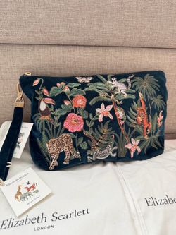 Elizabeth Scarlett Everyday Pouch