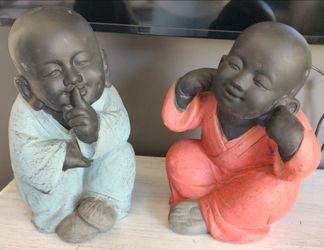 Set of 2 Decorative Baby Buddha Monks Statuettes – Indoor/Outdoor