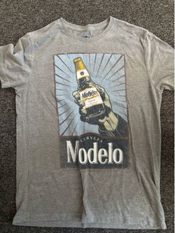 Old Navy T-Shirt