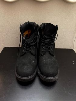 Timberland Boots Men’s 7, Women’s 8.5