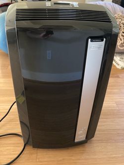 Portable Air Conditioner - Delonghi 4 in 1,  12,500  BTU