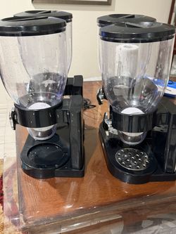 Breakfast Storage Dispenser