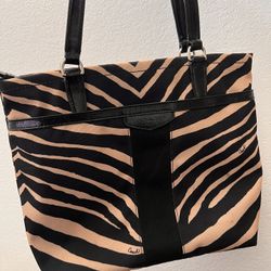  Coach Signature Stripe Zebra Print Tote F23283