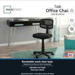 Mesh Task Chair With Push Padded Seat 