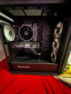 Gaming PC  READ DESCRIPTION‼️‼️