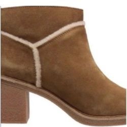 UGG Kasen Ladies Boots 9