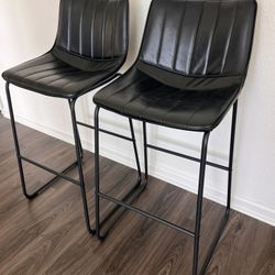 Set of 2 Black Bar High Stools
