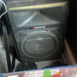 Monster Speaker Works Good Can Get Very Loud Js A Lil Dust On It Need A Lil Whip Down But Other Wise It’s Good Need It Gone