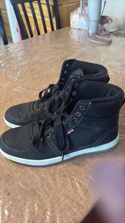 Levi sneakers