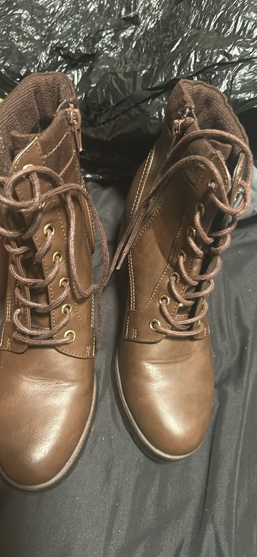 Crop Hoodie And Boots