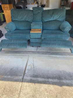 Douglas Furniture Recliner Sofa + Loveseat Set 🛋️