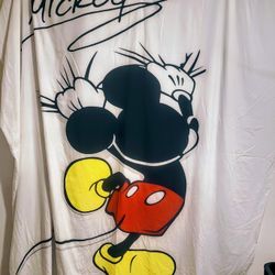 Signed Mickey Mouse Sheet - Duvet-Queen