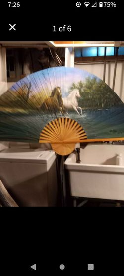Large painted Fan 60"