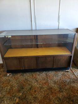 Display cabinet