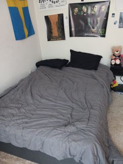 Black Twin Bed Frame With Drawers & Mattress