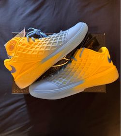 Kobe 3 chrenshaw size 13 $700