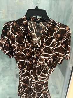6 short sleeves shirts